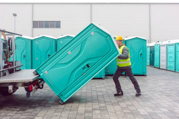 Best Portable toilet rental cost  in Uhrichsville, OH