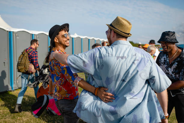 Best Porta potty delivery and setup  in Uhrichsville, OH