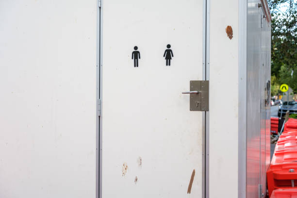 Portable Toilet Options We Offer in Uhrichsville, OH