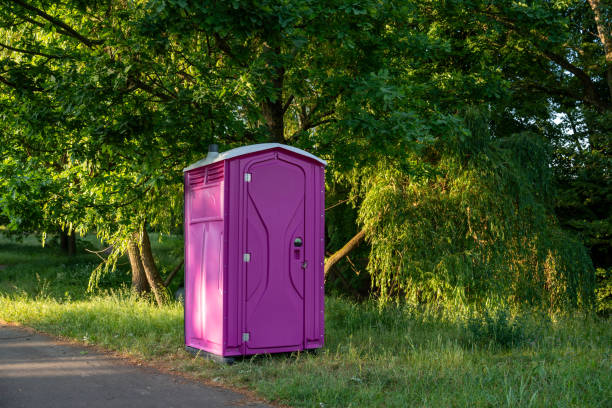 Best Temporary restroom rental  in Uhrichsville, OH